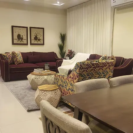 شقة دور ارضي Vip ثلاث غرف Riyadh Exterior photo