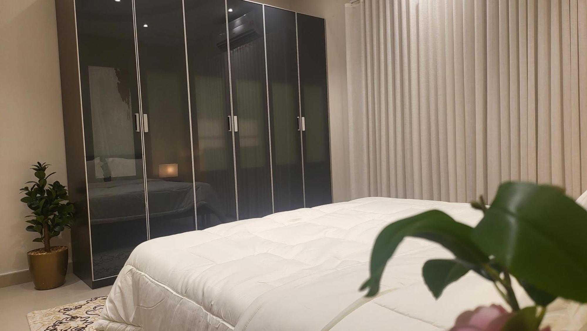 Apartment دور ارضي Vip ثلاث غرف