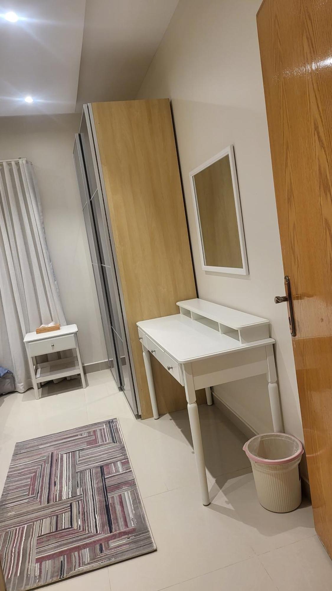 دور ارضي Vip ثلاث غرف Pangsapuri Riyadh