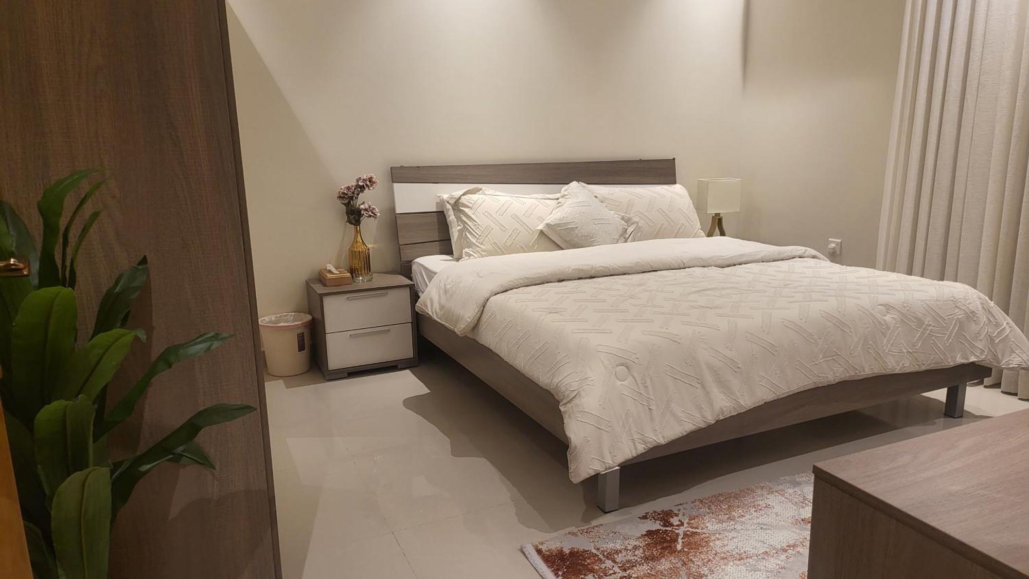 دور ارضي Vip ثلاث غرف Apartment Riyadh